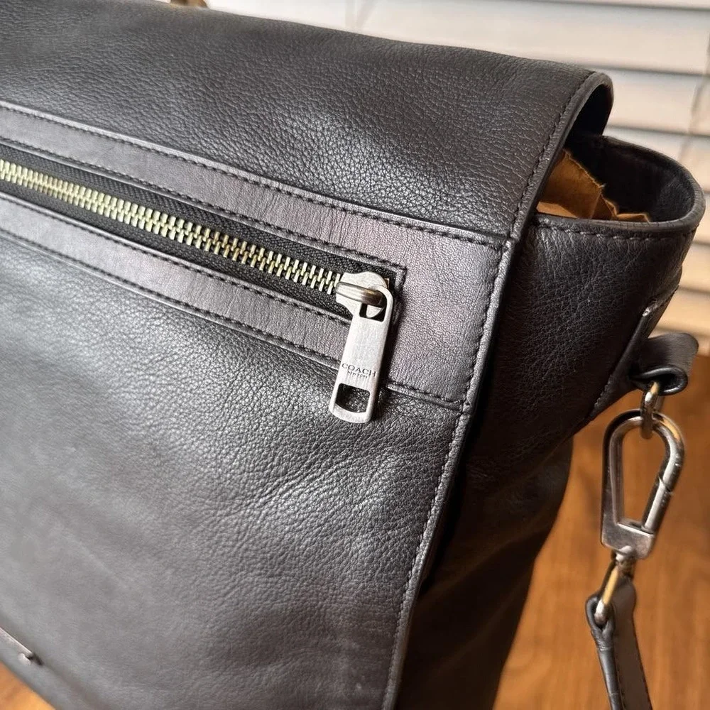 Coach Thompson Leather Messenger Bag Black Crossbody Laptop Briefcase 71182
